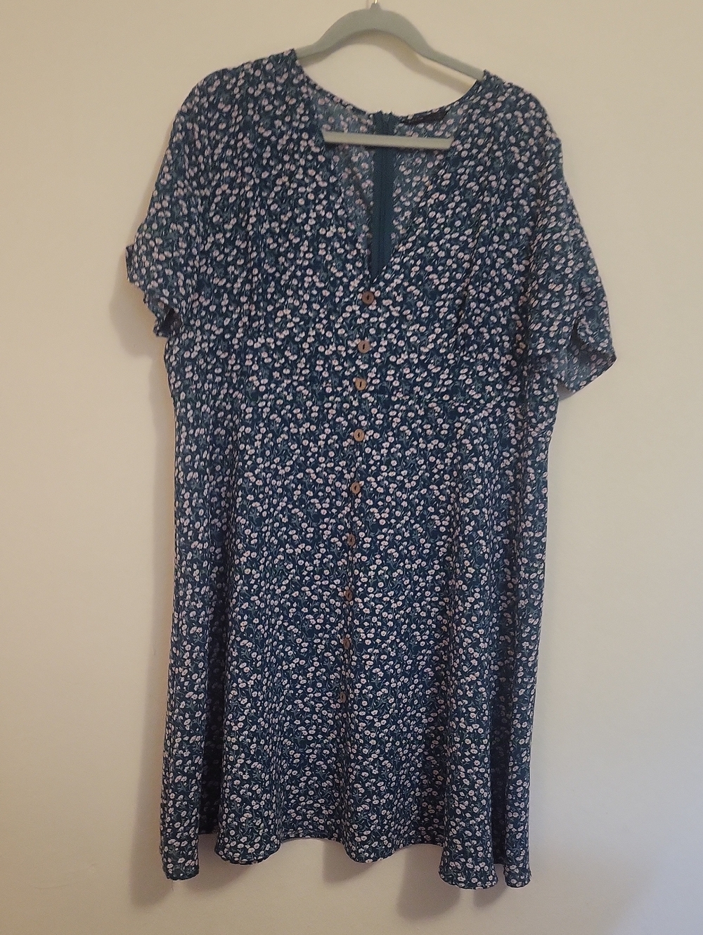 SHEIN Navy Blue Floral Button-Front Mini Dress